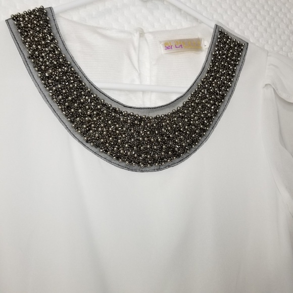 Embellished Blouse Neckline Silvertone Beads White Ruffled Short Sleeve Small - Picture 7 of 11